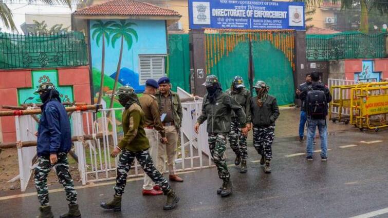 Mahadev app case ED raids at many locations Delhi NCR Mumbai and West Bengal Mahadev App Case: महादेव एप मामले में ED का बड़ा एक्शन, दिल्ली-NCR से मुंबई, पश्चिम बंगाल तक 15 ठिकानों पर छापे