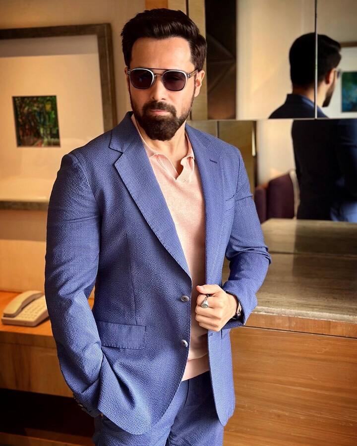 वेब सीरिजमध्ये महिमा मकवाना, मौनी रॉय, राजीव खंडेलवाल, श्रिया सरन, विशाल वशिष्ठ, नीरज माधव, विजय राज आणि नसीरुद्दीन शाह यांच्याही भूमिका आहेत. (photo:therealemraan/ig)