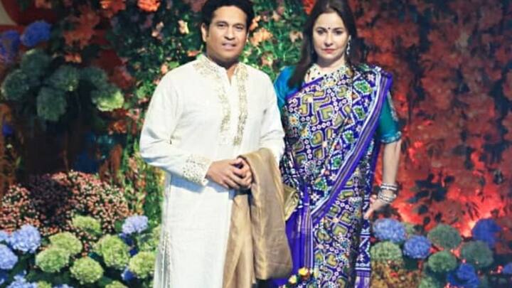 अंजलि तेंदुलकर मेडिकल स्टूडेंट थीं, क्रिकेट से दूर-दूर तक कोई वास्ता नहीं था. लेकिन सचिन तेंदुलकर की लाइफ में आने के बाद अंजलि ने क्रिकेट के बारे में दिलचस्पी लेना शुरू किया. (फोटो क्रेडिट- सोशल मीडिया)