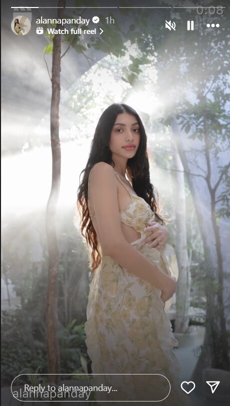बधाई हो! Ananya Panday बनने वाली हैं मौसी, बहन अलाना ने पति इवोर संग अनाउंस की प्रेग्नेंसी, बेबी बंप फ्लान्ट करते हुए शेयर की वीडियो