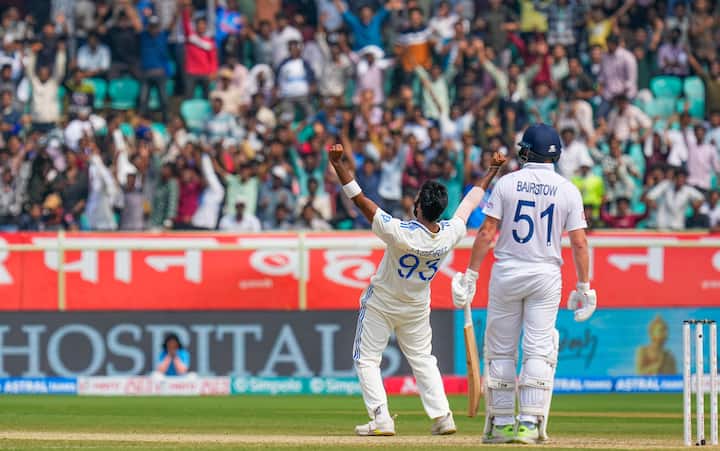 In Jasprit Bumrah's absence, Bengal bowler Akash Deep made his Test debut. He partnered with Mohammed Siraj in spearheading India's pace attack in 4th Test in Ranchi.