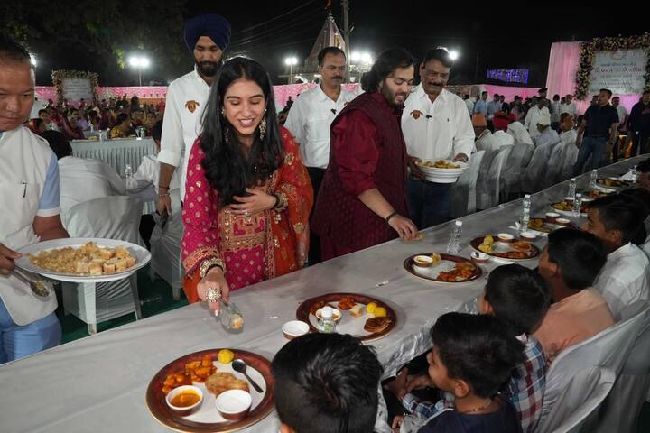 अनंत अंबानी आणि राधिका मर्चेंट यांच्या प्री-वेडिंग सोहळ्याकडे सर्वांचच लक्ष लागलं आहे.