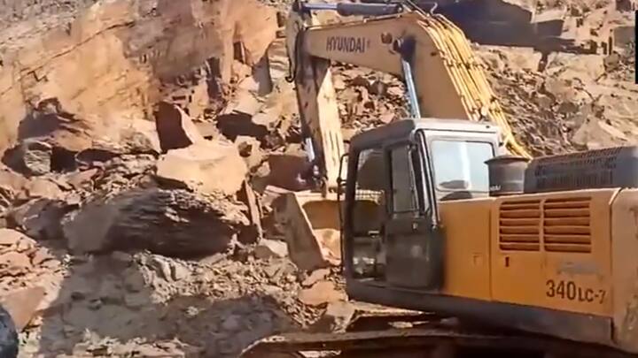 Dantewada four Labourers Died after a portion of rock caved in a mine in Kirandul  Chhattisgarh News: दंतेवाड़ा में चट्टान गिरने से 4 मजदूरों की मौत, खदान में कर रहे थे काम
