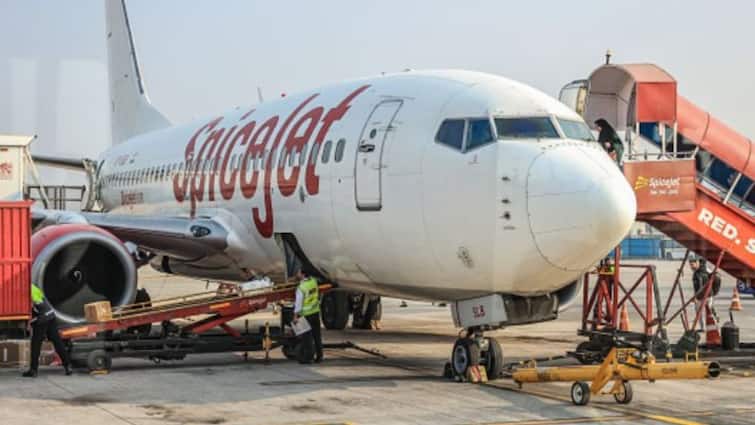 SpiceJet Resolves Rs 250-Crore Dispute With Aircraft Lessor Celestial Aviation SpiceJet Resolves Rs 250-Crore Dispute With Aircraft Lessor Celestial Aviation
