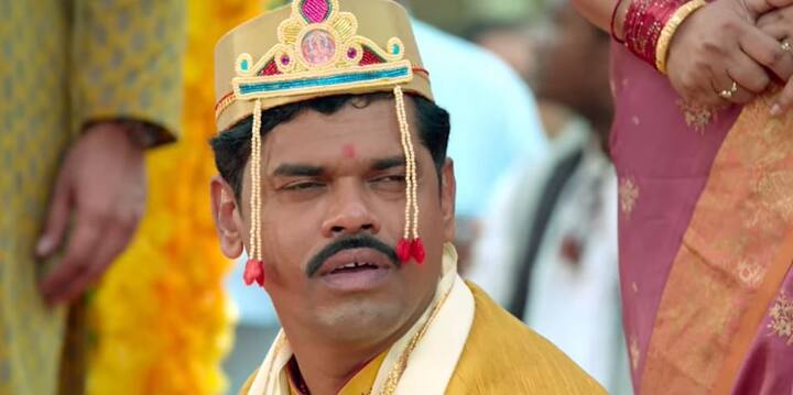 Lagna Kallol: ‘Lagna Kallol,’ directed by Mohammad S. Burmawala and Dr. Mayur Annasaheb Tirmakhe, features an ensemble cast including Siddharth Jadhav, Mayuri Deshmukh, Bhushan Pradhan and more. The Marathi film promises a fresh take on weddings, blending comedy and drama as chaos unfolds during the festivities.