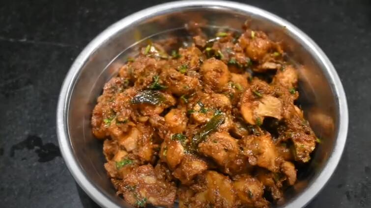tasty and healthy mushroom chukka recipe Mushroom Chukka: மட்டன் சுக்காவை மிஞ்சும் சுவையில் காளான் சுக்கா.. எளிமையான செய்முறை இதோ!