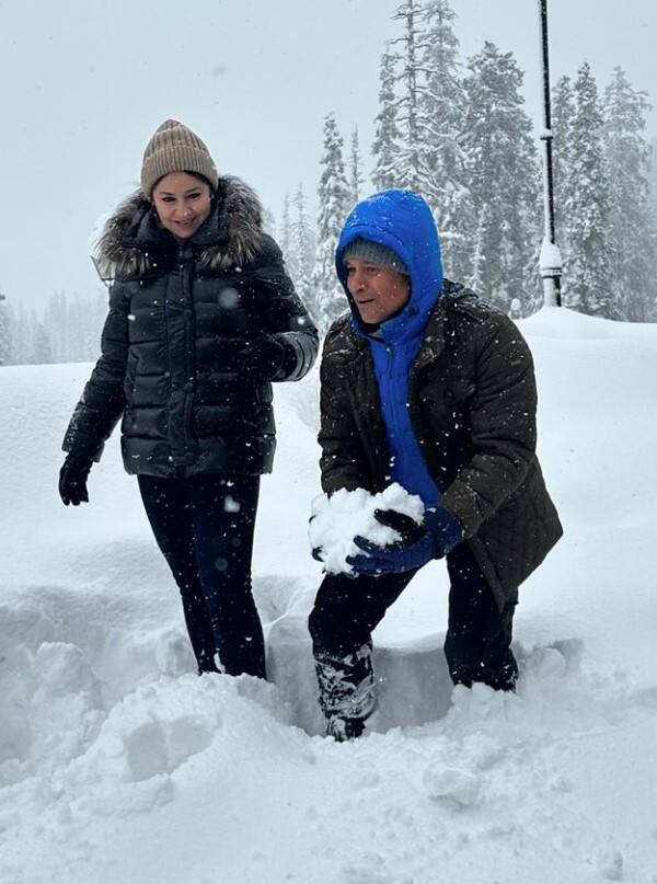 ਦੱਸ ਦੇਈਏ ਕਿ ਸਚਿਨ ਤੇਂਦੁਲਕਰ ਅਤੇ ਅੰਜਲੀ ਨੇ 24 ਮਈ 1995 ਨੂੰ ਸੱਤ ਫੇਰੇ ਲਏ। ਇਸ ਤੋਂ ਬਾਅਦ 12 ਅਕਤੂਬਰ 1997 ਨੂੰ ਬੇਟੀ ਸਾਰਾ ਦਾ ਜਨਮ ਹੋਇਆ। ਉਥੇ ਹੀ 24 ਸਤੰਬਰ 1999 ਨੂੰ ਬੇਟੇ ਅਰਜੁਨ ਤੇਂਦੁਲਕਰ ਦਾ ਜਨਮ ਹੋਇਆ।