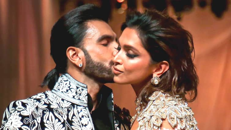 Deepika Padukone is pregnant Ranveer Singh and actress shares the news on social media Deepika's Pregnancy News: সেপ্টেম্বরেই পরিবারে আসছে নতুন সদস্য, বাবা-মা হচ্ছেন রণবীর-দীপিকা