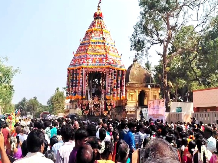 Thiruvenkadu Temple: திருவெண்காடு சுவேதாரண்யேசுவரர் கோயில் தேரோட்டம்; பரவசத்துடன் வடம் பிடித்து இழுத்த பக்தர்கள்