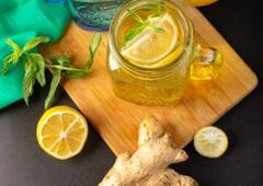 चाय में अदरक को छिलकर डालना चाहिए या फिर सीधे ही... ये काम करेंगे तो टेस्ट होगा डबल