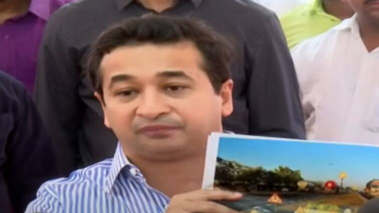 Nitesh Rane allegation Mazar is being built on the national highway at Chandwad Nashik Maharashtra Marathi News Nitesh Rane : 'नाशिकला राष्ट्रीय महामार्गावर मजार बांधली जातेय', नितेश राणेंचा गंभीर आरोप