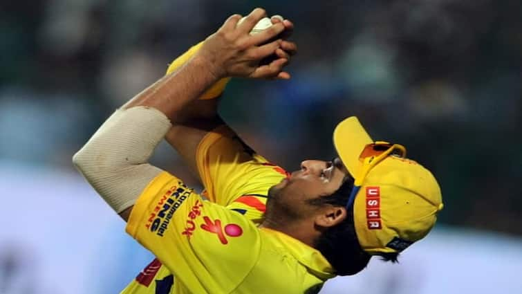 IPL Records fielding most catches career indian premier league suresh ...