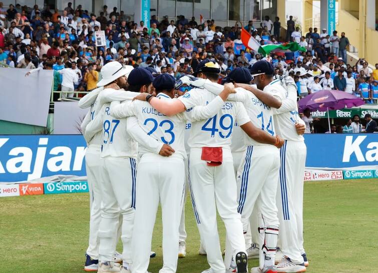 kuldeep-yadav-or-aakashdeep-team-india-new-problem-for-the-playing-11-selection IND Vs ENG: બુમરાહની એન્ટ્રી થતા ધર્મશાલા ટેસ્ટમાં કોનું પત્તું કપાશે આકાશ કે કુલદીપ? પ્લેઈંગ ઈલેવનને લઈને રોહિત શર્માનું ટેન્શન વધ્યું