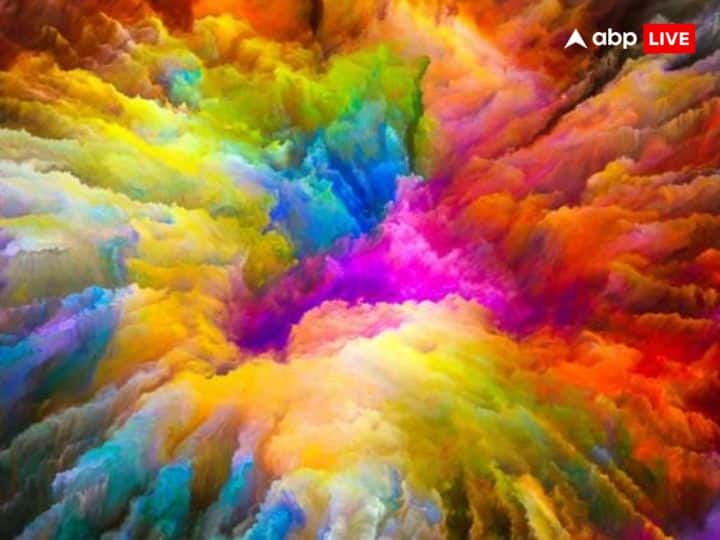 तो साल 2024 का मार्च महीना एक खास रहेगा. क्योंकि इस वर्ष होली और पहले ग्रहण का संयोग बन रहा है.