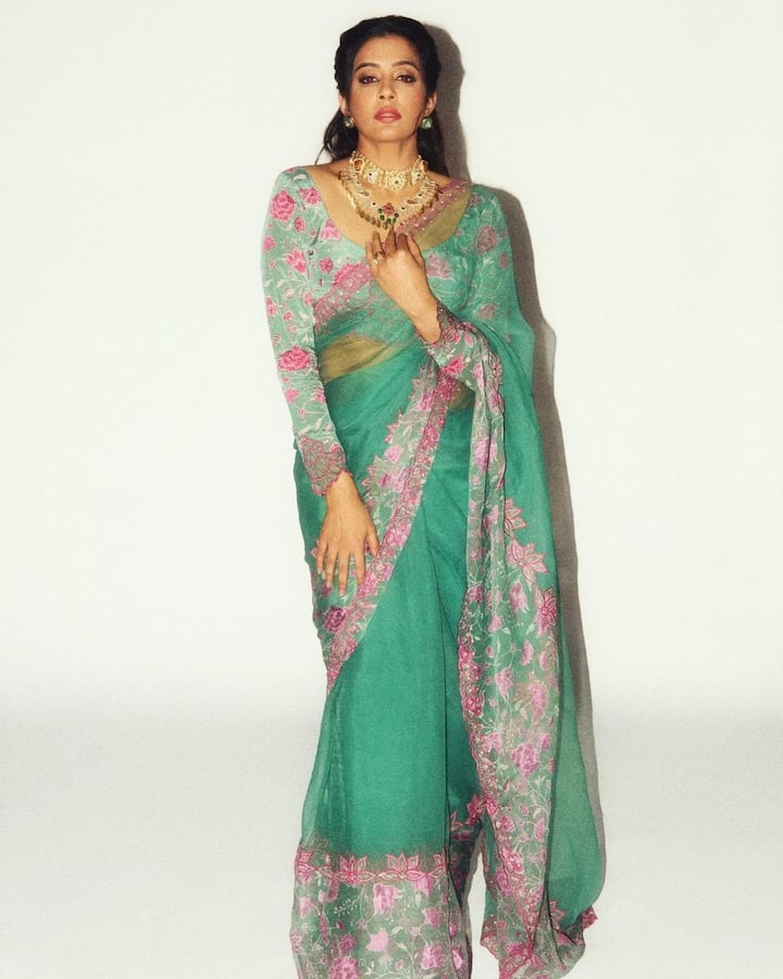 రీసెంట్ గా భామా కలాపం 2 మూవీతో వచ్చి హిట్టందుకుంది