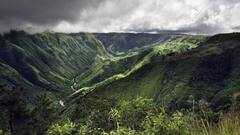 असम और मेघालय जाने का खास मौका, बस एकदम कम रुपये होगा खर्च