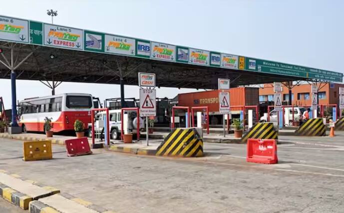 ਇਹੀ ਕਾਰਨ ਹੈ ਕਿ ਦੇਸ਼ ਭਰ ਦੇ ਸਾਰੇ ਵਾਹਨਾਂ 'ਤੇ ਫਾਸਟੈਗ ਸਟਿੱਕਰ ਲਗਾਏ ਗਏ ਹਨ। ਫਾਸਟੈਗ ਨੂੰ ਲੈ ਕੇ ਕਈ ਨਿਯਮ ਹਨ।