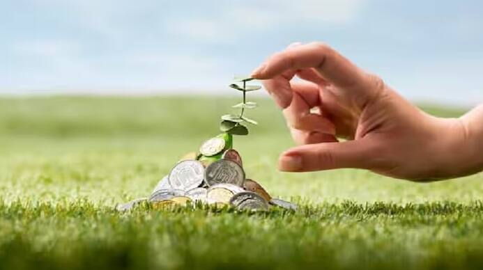 પોસ્ટ ઓફિસ માસિક આવક યોજના હેઠળ રોકાણ પર આવકવેરાની કલમ 80C હેઠળ રૂ. 1.50 લાખની કોઈ છૂટ નથી.