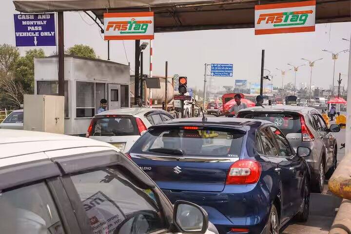 જો તમારું ફાસ્ટેગ કામ કરતું નથી અને ક્ષતિગ્રસ્ત થઈ ગયું છે તો બેંક તમને બીજો ફાસ્ટેગ ઈશ્યુ કરશે અને પહેલો ફાસ્ટેગ નિષ્ક્રિય થઈ જશે.