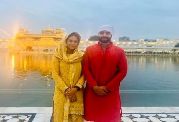 Rakul Preet Singh and Jackky Bhagnani seek blessings at Golden Temple Rakulpreet and Jackky Bhagnani: ਵਿਆਹ ਤੋਂ ਬਾਅਦ ਰਕੁਲਪ੍ਰੀਤ ਤੇ ਜੈਕੀ ਭਗਨਾਨੀ ਪਹੁੰਚੇ ਦਰਬਾਰ ਸਾਹਿਬ, ਪਰਿਵਾਰ ਨਾਲ ਟੇਕਿਆ ਮੱਥਾ