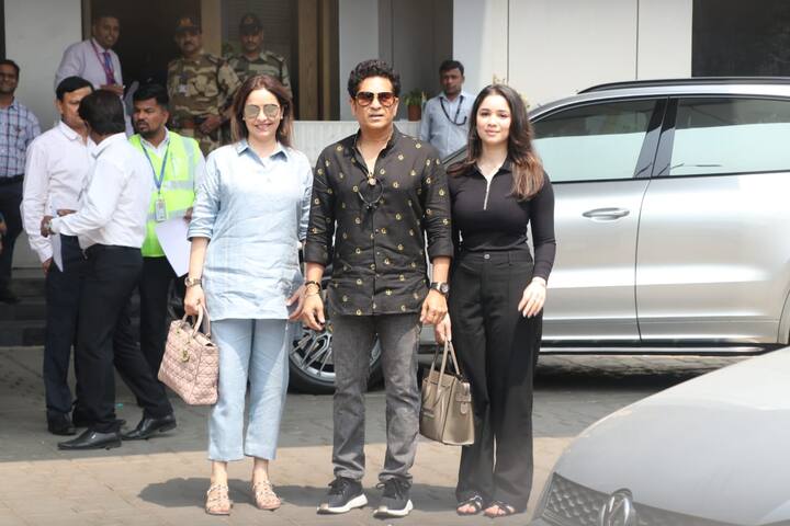Sachin Tendulkar and his family reached Jamnagar!