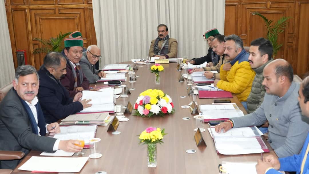 24 घंटे में सुक्खू कैबिनेट की दूसरी बैठक, बागी विधायकों से मुलाकात के बाद दिल्ली रवाना हुए विक्रमादित्य सिंह sukhvinder singh sukhu cabinet meeting in himachal pradesh, vikramaditya singh to not attend ann 24 घंटे में सुक्खू कैबिनेट की दूसरी बैठक, बागी विधायकों से मुलाकात के बाद दिल्ली रवाना हुए विक्रमादित्य सिंह