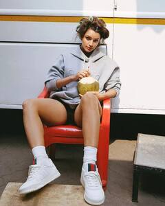 Tripti Dimri : సమ్మర్ టిప్స్ ఇస్తున్న త్రిప్తి దిమ్రి.. హైడ్రేటెడ్​గా ఉండమంటూ పోస్ట్