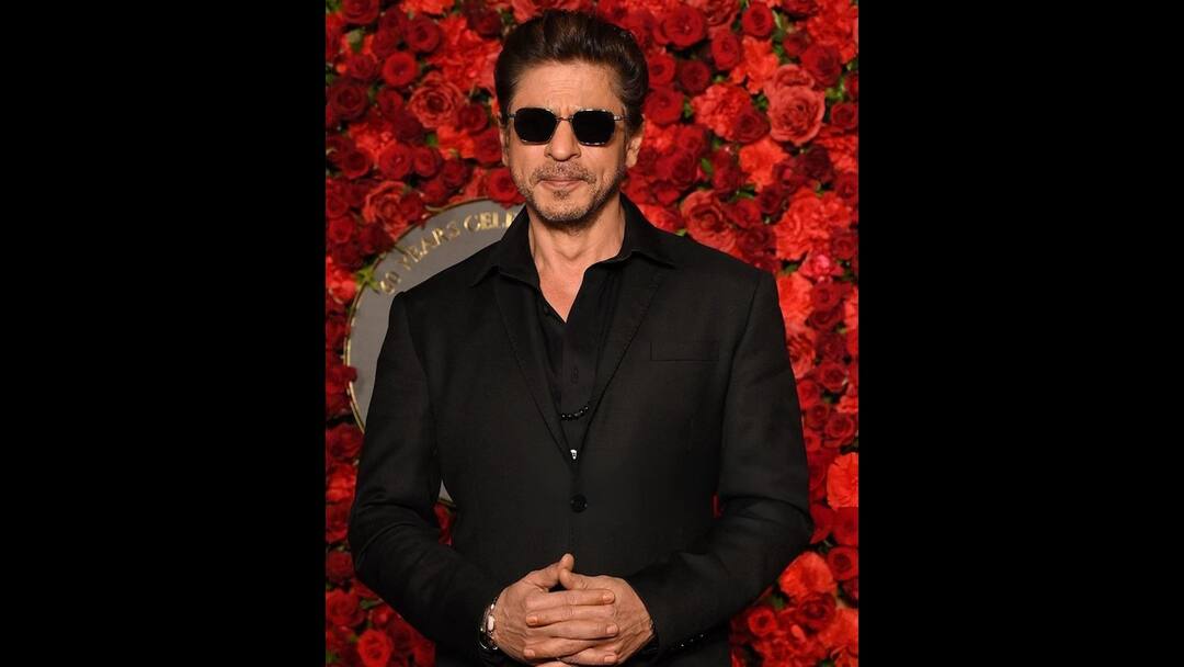 Shah Rukh Khan Becomes The Only Actor To Feature In Top 100 Most Powerful Indians List Shah Rukh Khan Becomes The Only Actor To Feature In Top 100 Most Powerful Indians List Shah Rukh Khan Becomes The Only Actor To Feature In Top 100 Most Powerful Indians List