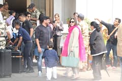 करीना कपूर, सैफ अली खान मुलांसह पोहचले जामनगरला; पाहा फोटो!