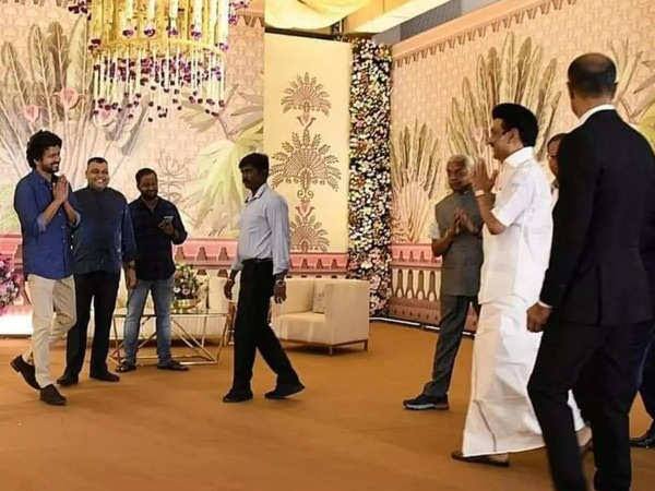 “மாண்புமிகு தமிழ்நாடு முதலமைச்சர் திரு மு.க. ஸ்டாலின் அவர்களுக்கு என் இனிய பிறந் நாள் வாழ்த்துகளை தெரிவித்துக்கொள்கிறேன்” - நடிகர் மற்றும் தமிழக வெற்றிக் கழக தலைவர் விஜய்