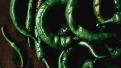 Green Chilli: घर पर कैसे उगाएं हरी मिर्च, बचेंगे ढेरों रुपये