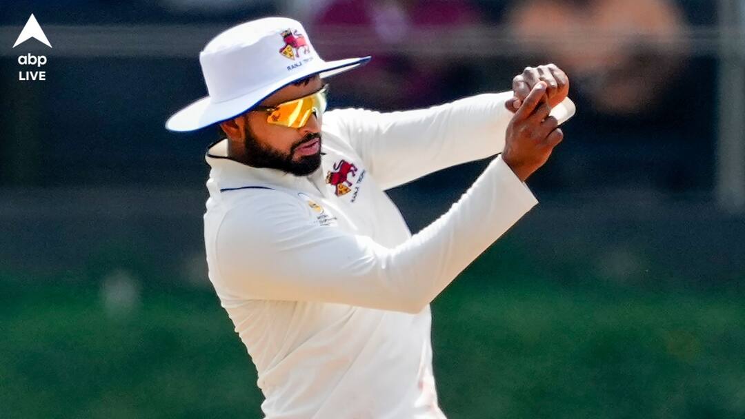 Shreyas Iyer returns to cricket as he is playing for Mumbai in Ranji Trophy semifinal against Tamilnadu ahead of IPL 2024 Shreyas Iyer: অবশেষে মাঠে ফিরলেন শ্রেয়স, রঞ্জি সেমিফাইনালে প্রথম দিন ব্যাট করার সুযোগ পেলেন না