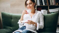 Side Effects Of Tea:क्या ज्यादा चाय पीने से बढ़ने लगता है वजन, जानिए हेल्थ एक्सपर्ट क्या कहते हैं?