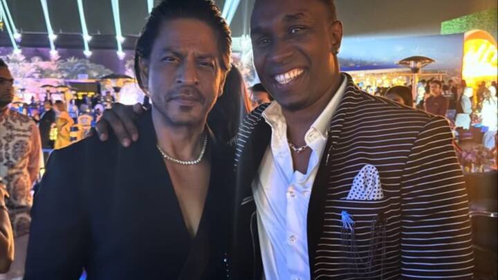 वेस्टइंडीज के दिग्गज ऑलराउंडर और आईपीएल में मुंबई इंडियंस का हिस्सा रह चुके हैं ड्वेन ब्रॉवो अपनी वाइफ संग जामनगर पहुंचे. इसके अलावा कैरेबियन विकेटकीपर बल्लेबाज निकोलस पूरन नजर आए. (फोटो क्रेडिट- सोशल मीडिया)