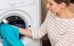 Remove Stain Clothes: ਕੱਪੜਿਆਂ ਦੇ ਜਿੱਦੀ ਦਾਗਾਂ ਤੋਂ ਹੋ ਪਰੇਸ਼ਾਨ, ਤਾਂ ਇਨ੍ਹਾਂ ਤਰੀਕਿਆਂ ਨਾਲ ਮਿੰਟਾ 'ਚ ਕਰੋ ਦੂਰ