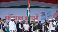 'भारत जोड़ो न्याय यात्रा' पहुंची मध्य प्रदेश, राहुल गांधी के साथ मंच पर नजर आए कमलनाथ
