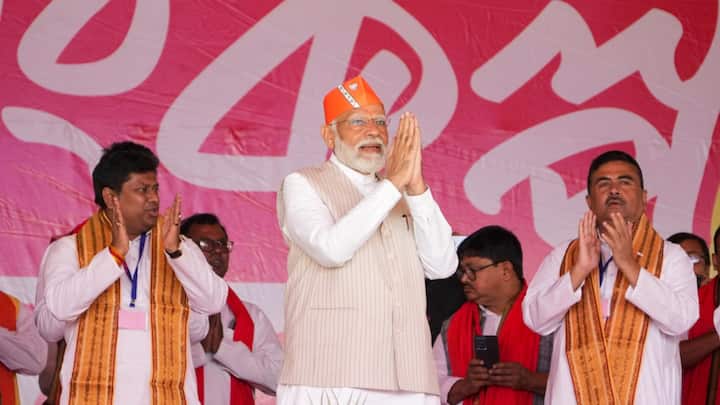 Prime Minister Narendra Modi unveiled multiple development projects worth Rs 15,000 crore in Bengal's Nadia district today. (Source: PTI)