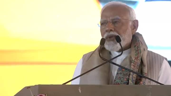 RJD, Congress Use Dalits, Other Sections As Shield To Justify Dynastic Politics, Corruption: PM Modi In Bihar RJD, Congress Use Dalits, Other Sections As Shield To Justify Dynastic Politics, Corruption: PM Modi In Bihar