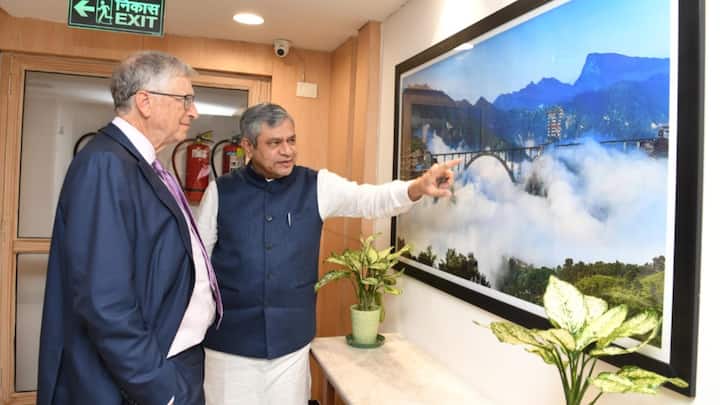 Microsoft co-founder Bill Gates met Union Minister for Railways, Communications, Electronics & Information Technology Ashwini Vaishnaw and talked about India's AI ecosystem and how to leverage it to improve agriculture, education, and health. (Source: X/@BillGates)