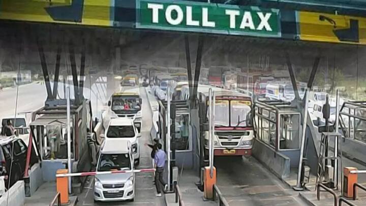 फास्टैग के आने से टोल की चोरी भी रुकी है. पहले लोग रुतबा दिखाकर, जुगाड़ लगाकर, जोड़-तोड़ कर के कई मौकों पर टोल टैक्स देने से बच जाते थे.