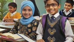 मोहम्मद बिन कासिम हीरो पर भगत सिंह? पाकिस्तान में बच्चों को पढ़ाई जाती है कैसी हिस्ट्री