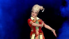 Sree Leela Stage Performance as Godha Devi | Samatha Kumb 2024 లో శ్రీలీల క్లాసికల్ డ్యాన్స్ | ABP