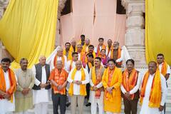 Gujarat CM Bhupendra Patel Offers Prayers At Ayodhya Ram Mandir With His Ministers — IN PICS