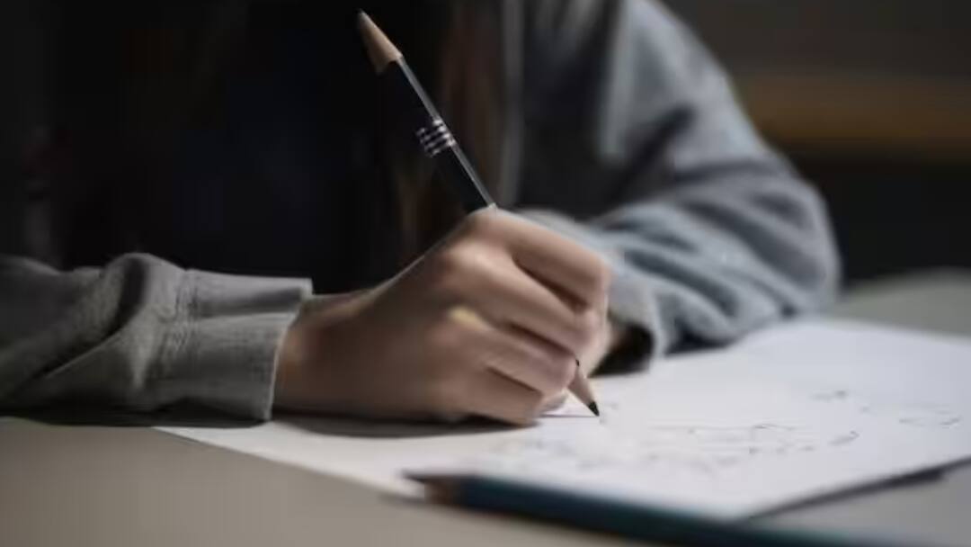 BPSC Teacher: प्रधान शिक्षक के 40247 और प्रिंसिपल के 6061 पदों पर निकली भर्ती, इस तारीख से कर सकेंगे अप्लाई BPSC Released Sarkari Naukri Vacancies For head teacher 40247 posts and principal 6061 posts BPSC Teacher: प्रधान शिक्षक के 40247 और प्रिंसिपल के 6061 पदों पर निकली भर्ती, इस तारीख से कर सकेंगे अप्लाई