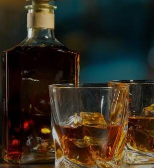 ਦੂਜੀ ਗੱਲ ਇਹ ਹੈ ਕਿ ਸ਼ਰਾਬ ਵਿੱਚ ਕੋਲਡ ਡਰਿੰਕ ਮਿਲਾ ਕੇ ਸ਼ਰਾਬ ਦੀ ਮਾਤਰਾ ਦਾ ਅੰਦਾਜ਼ਾ ਨਹੀਂ ਲਗਾਇਆ ਜਾਂਦਾ ਅਤੇ ਇਸ ਕਾਰਨ ਤੁਸੀਂ ਜ਼ਿਆਦਾ ਸ਼ਰਾਬ ਪੀਂਦੇ ਹੋ। ਕਈ ਵਾਰ ਇਸ ਕਾਰਨ ਹਾਰਟ ਅਟੈਕ ਅਤੇ ਸਟ੍ਰੋਕ ਦਾ ਖ਼ਤਰਾ ਵੀ ਵੱਧ ਜਾਂਦਾ ਹੈ।