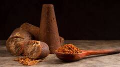 Benefits Of Jaggery: रोजाना सोने से पहले खाएं गुड़, इन बीमारियों से रहेंगे दूर