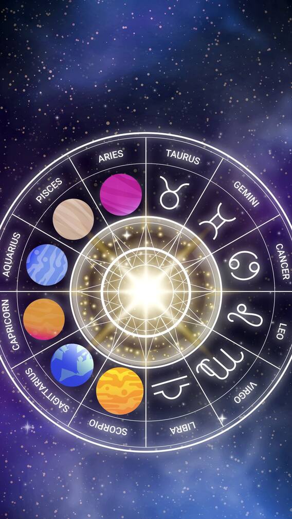 Aquarius Horoscope : 'कुंभ' राशीचा आजचा दिवस खास!