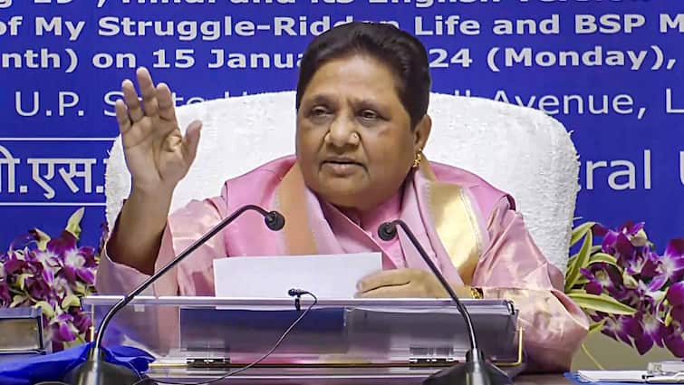 Lok Sabha Election 2024 UP Mayawati can announce tickets on 15th march bsp candidate first list ann BSP Candidates List: बसपा के कैंडिडेट्स की लिस्ट इस दिन हो सकती है जारी, मायावती के पास पहुंचे ये नाम, मंथन जारी
