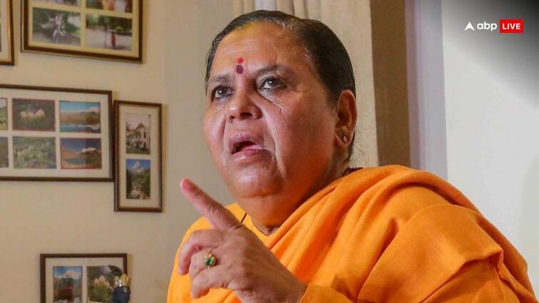 BJP Leader Uma Bharti Says Mathura Kashi Temple Will be Build like Ayodhya Evidence are Present without dig 'जैसे अयोध्या हुआ, वैसे मथुरा-काशी हो जाएगा', उमा भारती बोलीं- बिना खुदाई के सबूत मौजूद