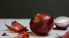 Diabetes : जाणून घ्या मधुमेहाच्या रुग्णांनी कांदा खावा की नाही !